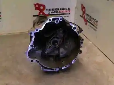Peça sobressalente para automóvel em segunda mão CAIXA DE VELOCIDADES por VOLKSWAGEN PASSAT VARIANT (3B6)  Referências OEM IAM R11350480  2001