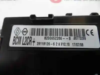 Pezzo di ricambio per auto di seconda mano scatola relè/fusibili per renault grand modus 1.5 dci diesel cat 86 cv / 63 kw riferimenti oem iam 8200652286  2008