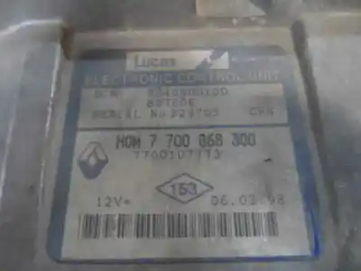 Pezzo di ricambio per auto di seconda mano centralina motore per renault kangoo (f/kc0) kangoo riferimenti oem iam 7700107773  1998