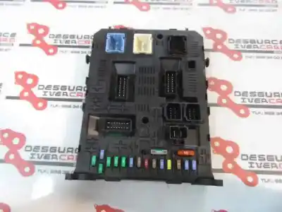 Second-hand car spare part Fuse Box Unit for PEUGEOT 308 1.6 HDi FAP CAT (9HZ / DV6TED4) OEM IAM references 96 640 591 80 02  2009