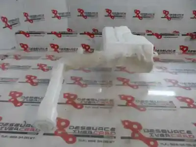 Second-hand car spare part windscreen washer bottle for mazda 2 lim. (de) 1.3 active oem iam references   2010