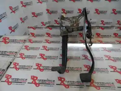 Pezzo di ricambio per auto di seconda mano PEDALE DELLA FRIZIONE per OPEL MERIVA B  Riferimenti OEM IAM   2004