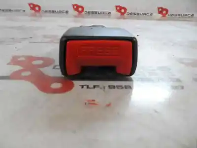 Second-hand car spare part central rear seat belt for citroen c3 hdi 70 furio oem iam references   2005