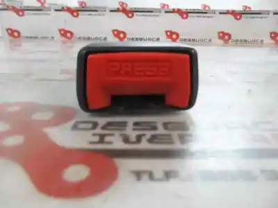 Second-hand car spare part rear left seat belt for citroen c3 hdi 70 furio oem iam references   2005