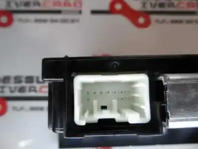 Peça sobressalente para automóvel em segunda mão display gps / multimídia por volvo c30 2.0 diesel cat referências oem iam 31268055  2009