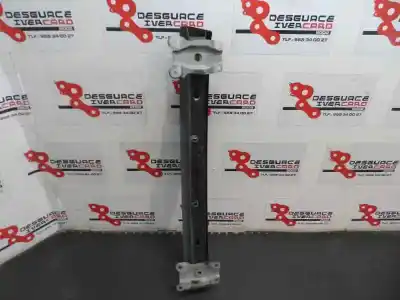 Second-hand car spare part rear bumper reinforcement for volvo c30 2.0 diesel cat oem iam references   2009