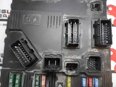 Peça sobressalente para automóvel em segunda mão caixa de fusíveis e relés por citroen c2 furio referências oem iam s118085200 l  2005