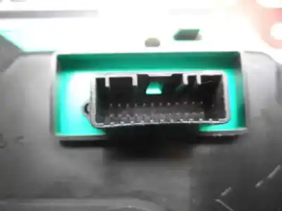 Peça sobressalente para automóvel em segunda mão quadrante por dacia sandero 1.6 (bs0d. bs0b. bs0f. bs0h) referências oem iam p8200733620  2008