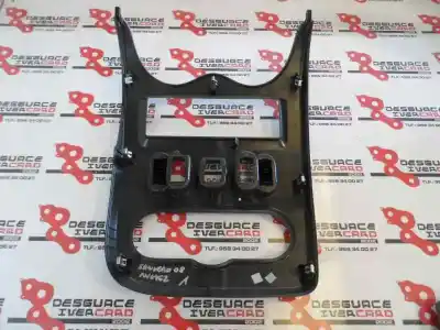 Peça sobressalente para automóvel em segunda mão grelha / difusor de ar por dacia sandero 1.6 (bs0d. bs0b. bs0f. bs0h) referências oem iam   2008