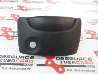 Pezzo di ricambio per auto di seconda mano Maniglia Esterna Posteriore Destra per RENAULT KANGOO 1.5 dCi Diesel Riferimenti OEM IAM   2008