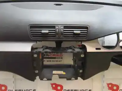 Pezzo di ricambio per auto di seconda mano pannello per volkswagen passat variant (3c5) sportline 4motion riferimenti oem iam   2008 Pezzo di ricambio per auto di seconda mano pannello per volkswagen passat variant (3c5) sportline 4motion riferimenti oem iam   2008