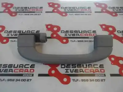 Peça sobressalente para automóvel em segunda mão puxador interior traseiro esquerdo por bmw serie 1 berlina (e81/e87) 1.6 16v cat referências oem iam 