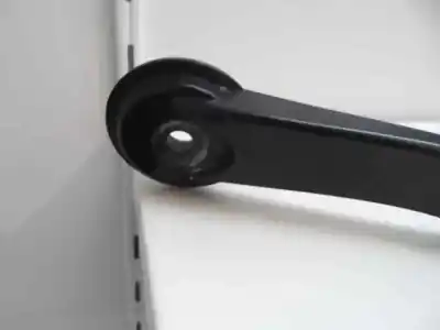 Second-hand car spare part front right windshield wiper arm for ford focus turn. (cb8) titanium oem iam references   2011