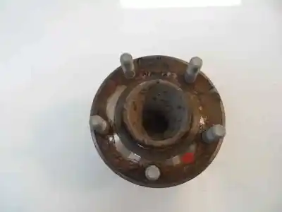 Peça sobressalente para automóvel em segunda mão Cubo por FORD FOCUS TURN. (CB8) Titanium Referências OEM IAM   2011