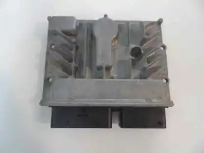 Pièce détachée automobile d'occasion CALCULATEUR MOTEUR ECU pour OPEL ASTRA J LIM.  Références OEM IAM 55588354  2014