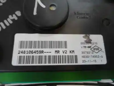 Peça sobressalente para automóvel em segunda mão quadrante por dacia duster laureate 4x2 referências oem iam 248106459r  2015