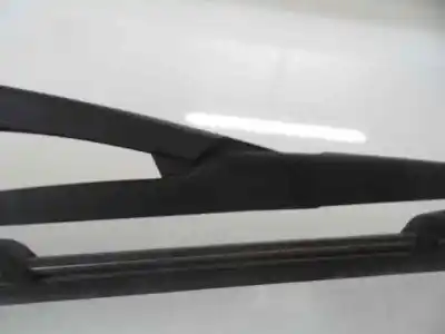 Second-hand car spare part rear windshield wiper arm for dacia duster laureate 4x2 oem iam references   2015