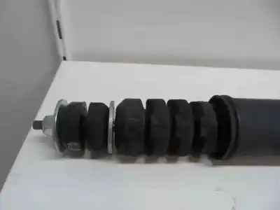 Second-hand car spare part rear left shock absorber for dacia duster laureate 4x2 oem iam references   2015
