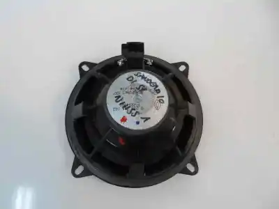 Pezzo di ricambio per auto di seconda mano impianto audio / radio cd per dacia sandero 1.5 dci diesel cat riferimenti oem iam   2010