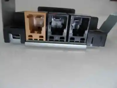 Pezzo di ricambio per auto di seconda mano antenna per audi a3 (8p) 1.9 tdi ambiente riferimenti oem iam 8p3 035 225  2004