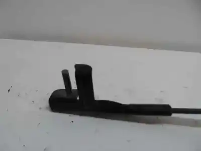 Second-hand car spare part left front windshield wiper arm for audi a3 (8p) 1.9 tdi ambiente oem iam references   2004