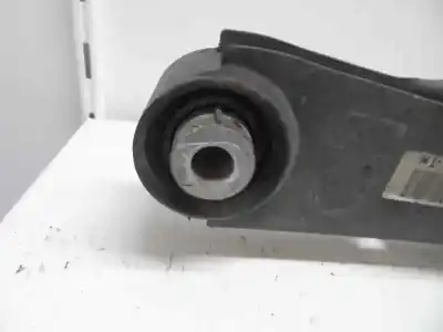 Pezzo di ricambio per auto di seconda mano braccio sospensione posteriore inferiore destro per audi a3 (8p) 1.9 tdi ambiente riferimenti oem iam   2004