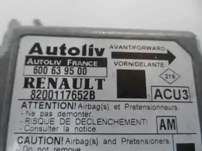 Pezzo di ricambio per auto di seconda mano centralina airbag per renault scenic (ja..) 1.6 16v fairway riferimenti oem iam 8200117652b  2003