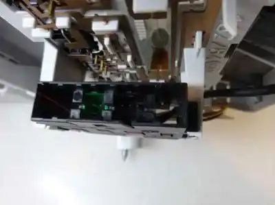 Second-hand car spare part interior light for opel corsa d 1.3 16v cdti oem iam references   2008