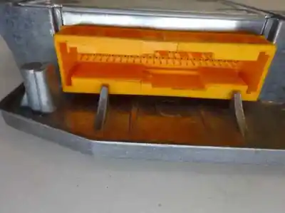 Peça sobressalente para automóvel em segunda mão centralina de airbag por opel combo corsa c referências oem iam 24 417 008  2001