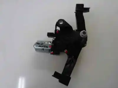 Pezzo di ricambio per auto di seconda mano MOTORE TERGICRISTALLO POSTERIORE per OPEL CORSA E (X15)  Riferimenti OEM IAM   2016