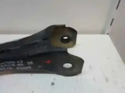 Автозапчастина б/у задній нижний правий ригель підвіски для mitsubishi montero (v60/v70) 3.2 di-d avance посилання на oem iam   2003