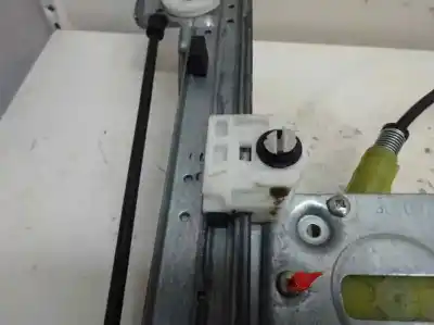 Second-hand car spare part driver left window regulator for renault kangoo 1.5 dci diesel oem iam references   2009