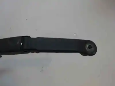 Pezzo di ricambio per auto di seconda mano braccio tergicristallo anteriore destro per mitsubishi montero (v60/v70) 3.2 di-d avance riferimenti oem iam   2001