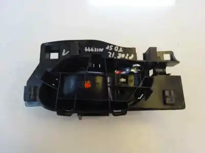 Pezzo di ricambio per auto di seconda mano maniglia interna posteriore destra per peugeot 208 1.4 hdi fap riferimenti oem iam   2013