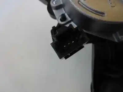 Pezzo di ricambio per auto di seconda mano motore tergicristallo posteriore per peugeot 208 1.4 hdi fap riferimenti oem iam 9673251380 a  2013