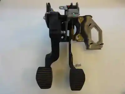 Peça sobressalente para automóvel em segunda mão pedal da embreagem por peugeot 208 1.4 hdi fap referências oem iam 