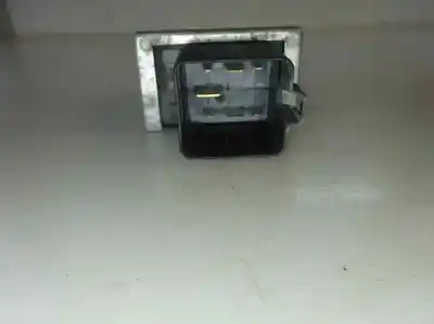 Second-hand car spare part glow plug for renault clio iii 1.5 dci diesel oem iam references 7700115078  2010