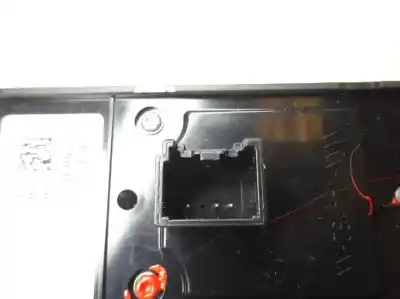 Peça sobressalente para automóvel em segunda mão botão / interruptor elevador vidro dianteiro esquerdo por ford focus turn. 1.0 ecoboost cat referências oem iam f1et-14a132-cc  2017