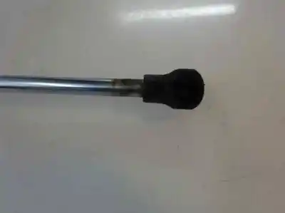 Second-hand car spare part tailgate gas strut for renault clio iii 1.5 dci diesel fap oem iam references   2011