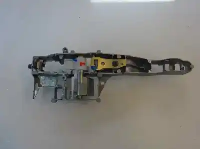 Second-hand car spare part interior right front handle for peugeot 2008 (--.2013->) active oem iam references   2017