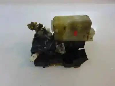 Автозапчасти б/у замок передней правой двери за renault kangoo (f/kc0) 1.9 diesel ссылки oem iam   1999