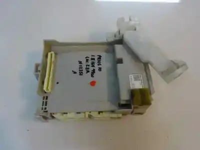 Second-hand car spare part fuse box unit for toyota prius (nhw30) 1.8 16v cat (híbrido) oem iam references 82730-47450-a