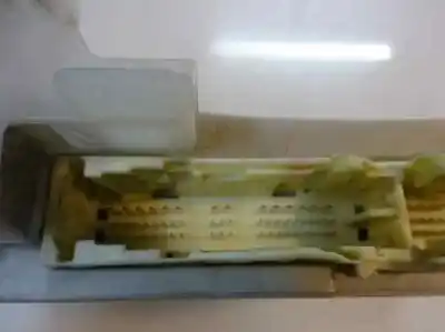 Автозапчасти б/у блок реле/предохранителей за toyota prius (nhw30) 1.8 16v cat (híbrido) ссылки oem iam 82730-47450-a  2010