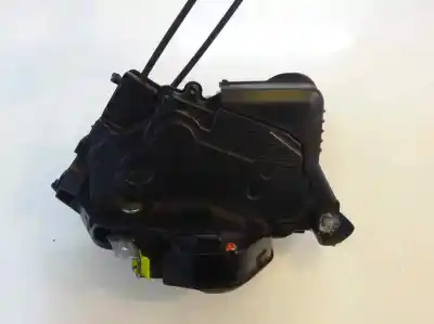 Автозапчасти б/у замок левой передней двери за toyota prius (nhw30) 1.8 16v cat (híbrido) ссылки oem iam   2010