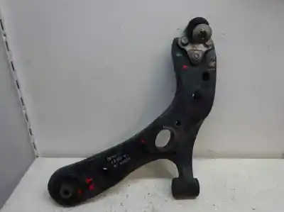Second-hand car spare part front left lower suspension arm for toyota prius (nhw30) 1.8 16v cat (híbrido) oem iam references 
