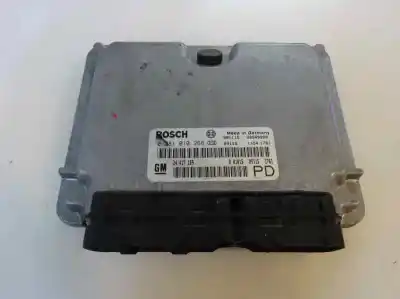 Pezzo di ricambio per auto di seconda mano CENTRALINA MOTORE per OPEL ZAFIRA A  Riferimenti OEM IAM 24 417 169  2001