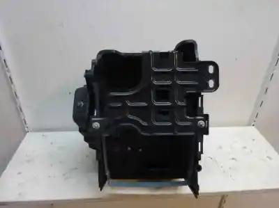 Pezzo di ricambio per auto di seconda mano Batteria per FORD FIESTA (CCN) 1.5 TDCi CAT Riferimenti OEM IAM   2016
