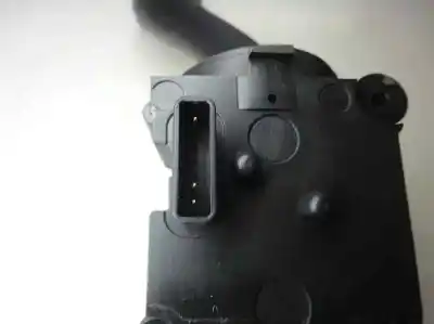 Second-hand car spare part indicator switch for audi a4 avant (8e) 2.0 tdi oem iam references 4e0 953 513 e  2007