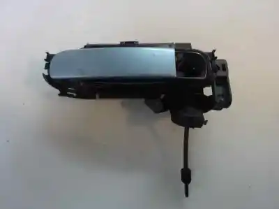 Peça sobressalente para automóvel em segunda mão puxador exterior dianteiro esquerdo por audi a4 avant (8e) 2.0 tdi referências oem iam 