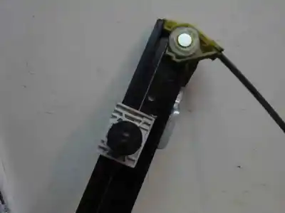 Second-hand car spare part driver left window regulator for audi a4 avant (8e) 2.0 tdi oem iam references   2007